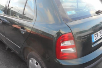 Retroviseur droit SKODA FABIA 1