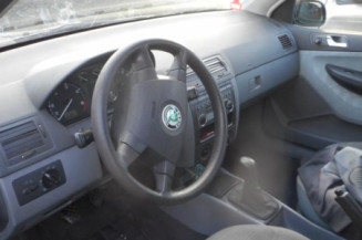 Retroviseur droit SKODA FABIA 1