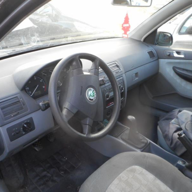 Retroviseur droit SKODA FABIA 1 Photo n°8