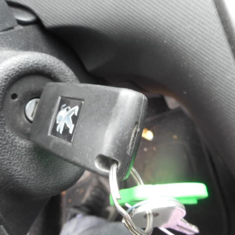 Boite a gants PEUGEOT 308 1 Photo n°9