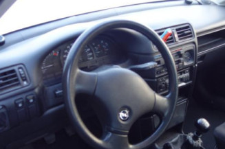 Feu arriere principal droit (feux) OPEL VECTRA A
