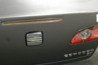 Malle/Hayon arriere SEAT CORDOBA 2 Photo n°1
