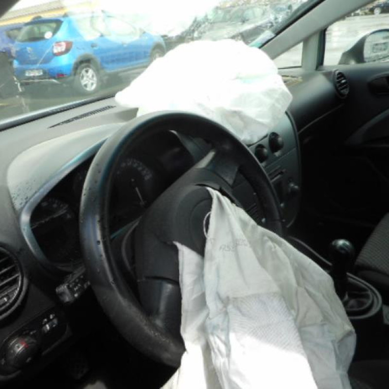 Renfort pare choc avant (traverse) SEAT LEON 2 Photo n°6