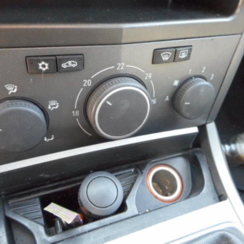 Autoradio d'origine OPEL ASTRA H Photo n°10