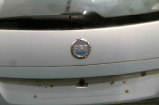 Malle/Hayon arriere FIAT STILO