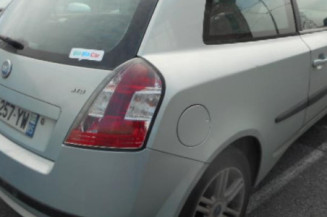 Malle/Hayon arriere FIAT STILO