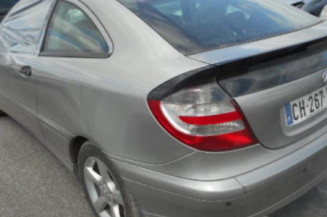 Eclairage de plafonnier MERCEDES CLASSE C 203 COUPE SPORT
