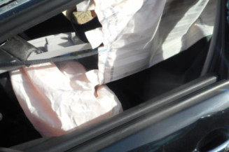 Com (Bloc Contacteur Tournant+Commodo Essuie Glace+Commodo Phare) CITROEN C3 2