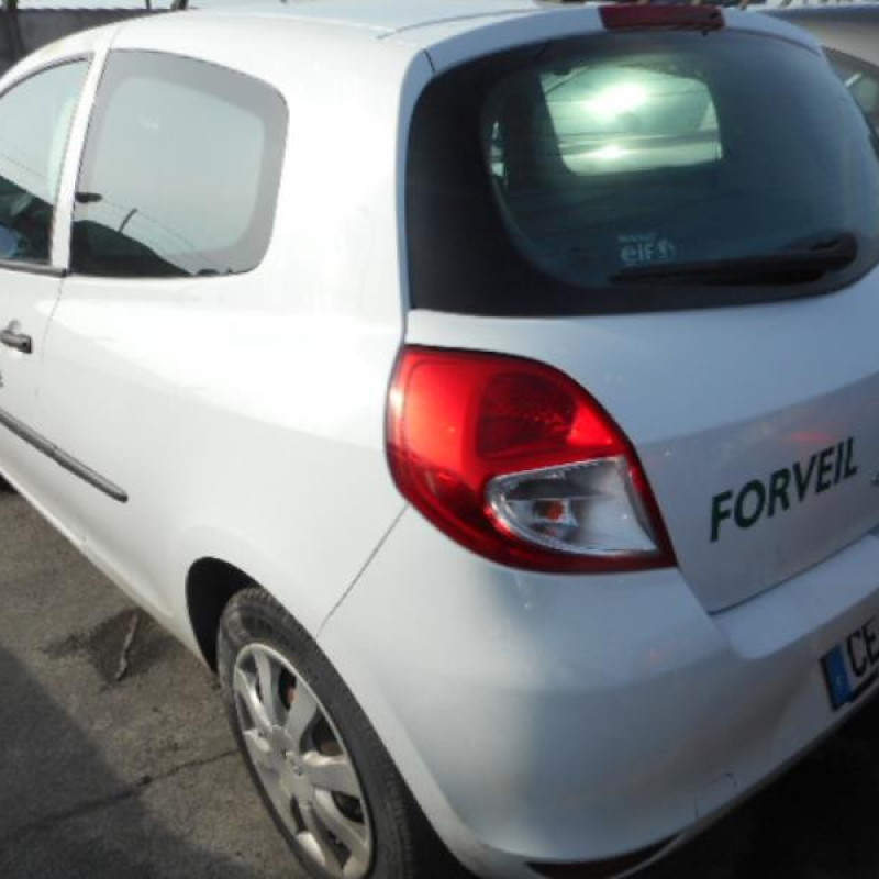 Bloc ABS (freins anti-blocage) RENAULT CLIO 3 Photo n°7
