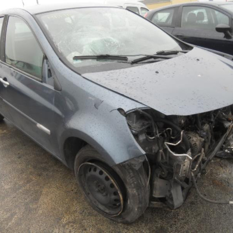 Bloc ABS (freins anti-blocage) RENAULT CLIO 3 Photo n°5