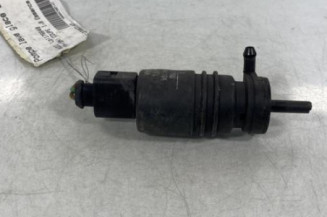 Pompe lave glace avant AUDI TT 1 Photo n°1