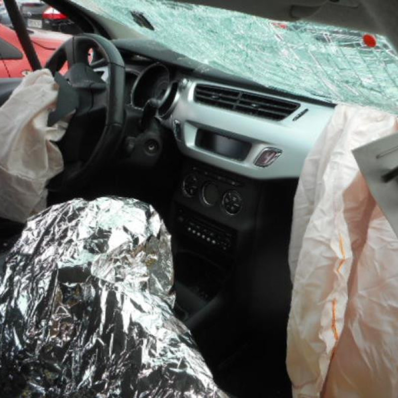 Serrure arriere droit CITROEN C3 2 Photo n°8