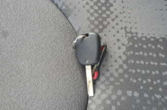 Com (Bloc Contacteur Tournant+Commodo Essuie Glace+Commodo Phare) CITROEN C2