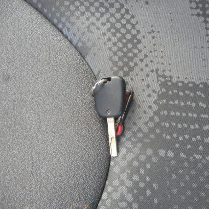 Com (Bloc Contacteur Tournant+Commodo Essuie Glace+Commodo Phare) CITROEN C2 Photo n°15