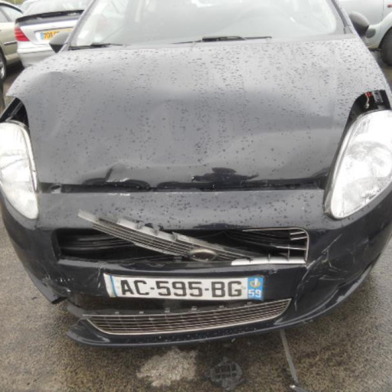 Serrure avant droit FIAT GRANDE PUNTO Photo n°4
