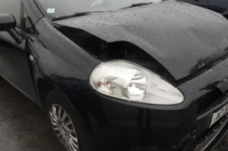 Serrure avant droit FIAT GRANDE PUNTO