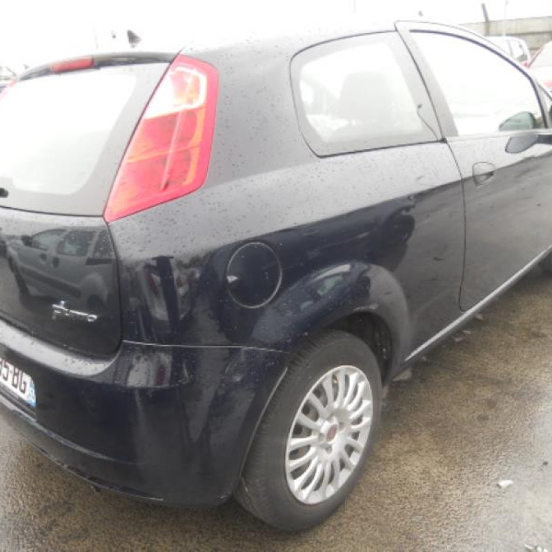 Serrure avant droit FIAT GRANDE PUNTO Photo n°6