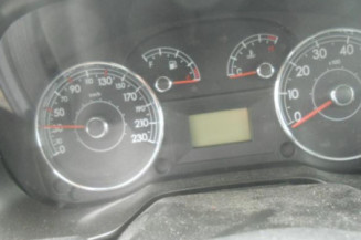 Serrure avant droit FIAT GRANDE PUNTO