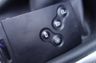 Etrier avant gauche (freinage) RENAULT LAGUNA 3