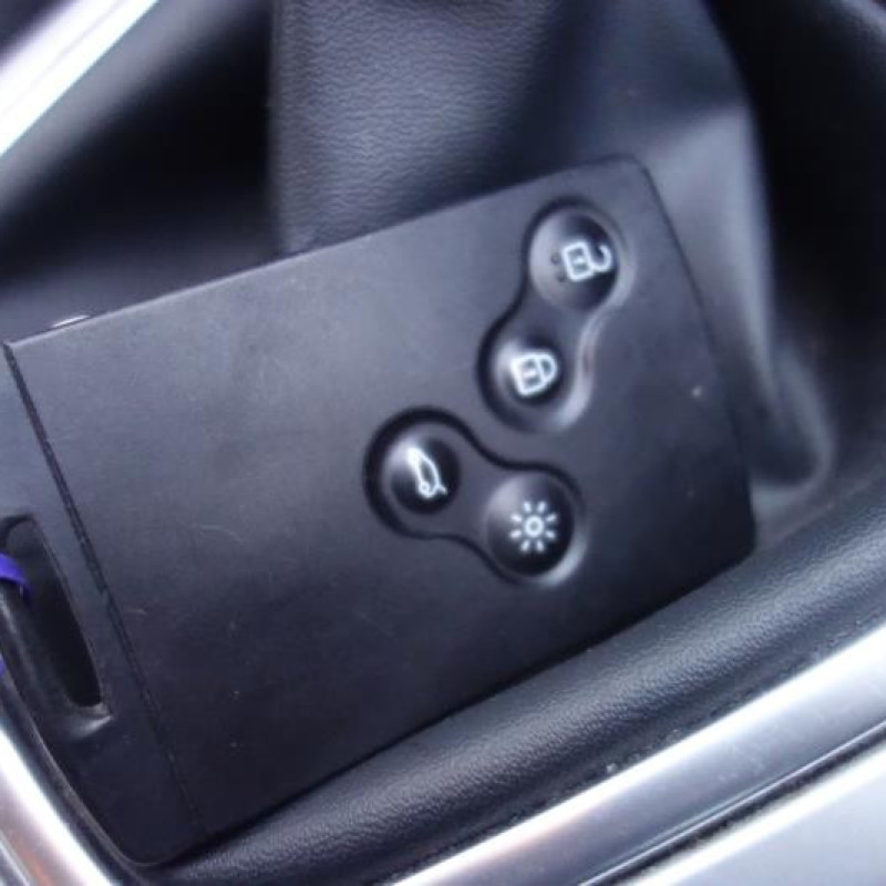 Etrier avant gauche (freinage) RENAULT LAGUNA 3 Photo n°9