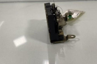 Serrure avant droit RENAULT MASTER 2