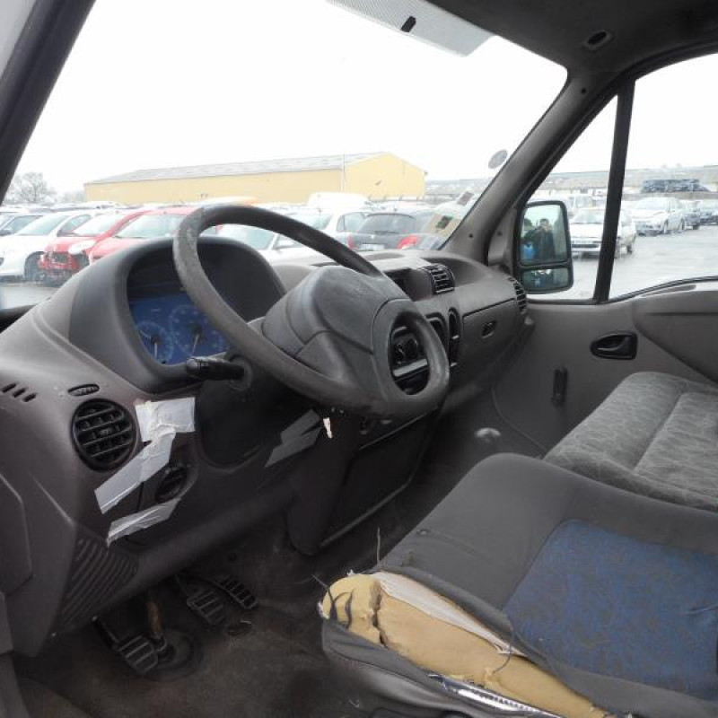 Serrure avant droit RENAULT MASTER 2 Photo n°8