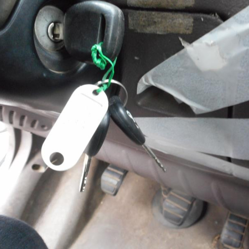 Serrure avant droit RENAULT MASTER 2 Photo n°11