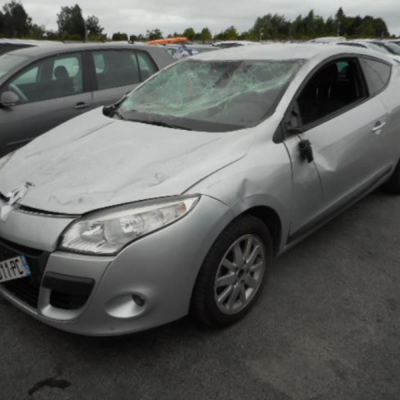 Pretensionneur de ceinture arriere gauche RENAULT MEGANE 3 Photo n°4