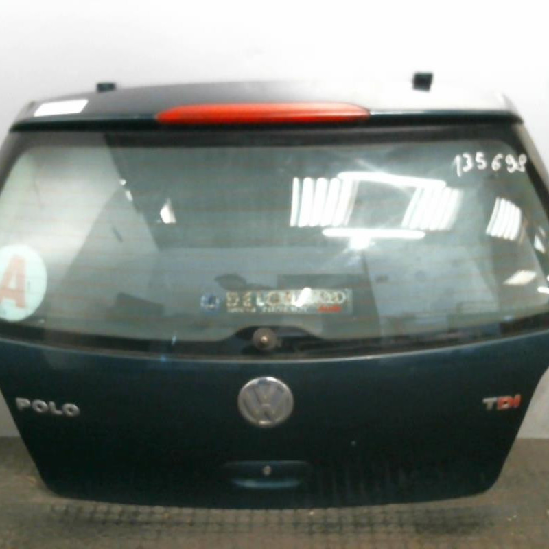 Malle/Hayon arriere VOLKSWAGEN POLO 4 Photo n°1