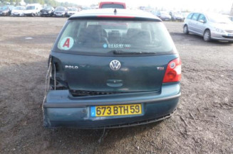 Malle/Hayon arriere VOLKSWAGEN POLO 4