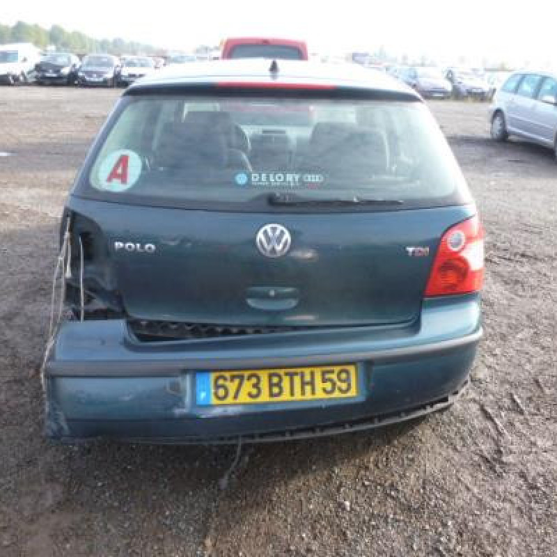 Malle/Hayon arriere VOLKSWAGEN POLO 4 Photo n°5
