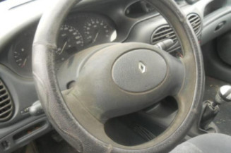 Malle/Hayon arriere RENAULT MEGANE 1