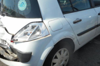 Serrure avant droit RENAULT MEGANE 2