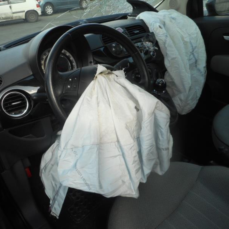 Alternateur FIAT 500 2 Photo n°8