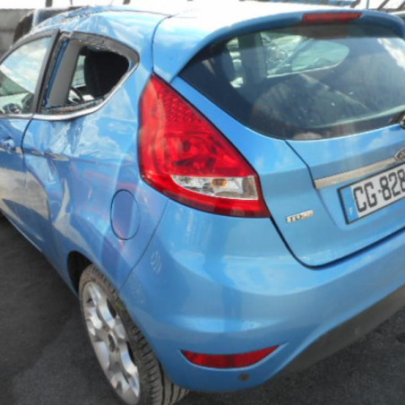 Bras essuie glace avant gauche FORD FIESTA 6
