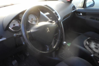 Bras essuie glace avant gauche PEUGEOT 207