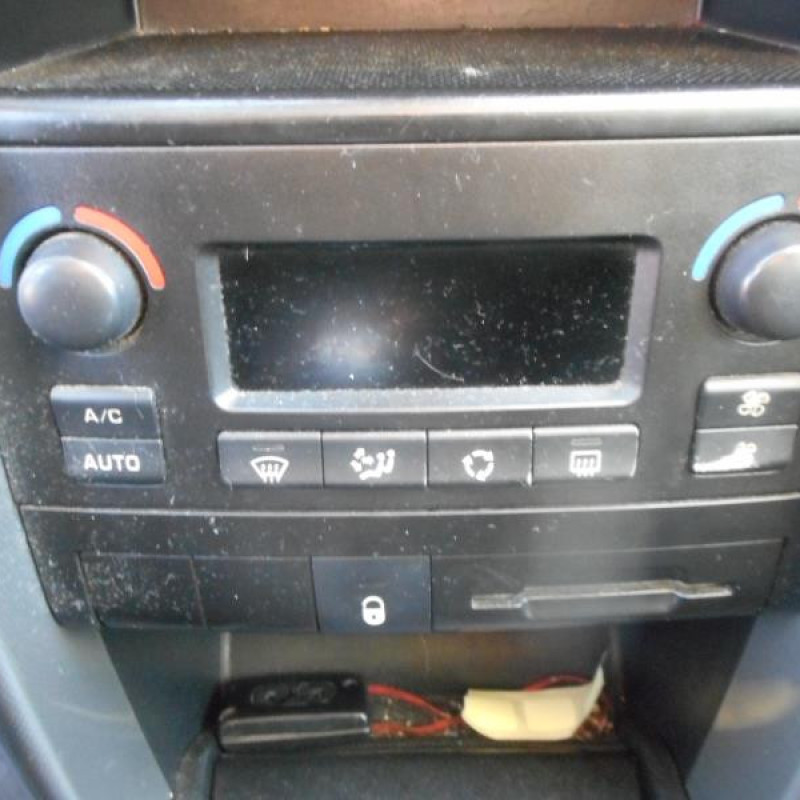 Bras essuie glace avant gauche PEUGEOT 207 Photo n°6