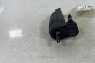 Pompe lave glace avant VOLKSWAGEN GOLF 6