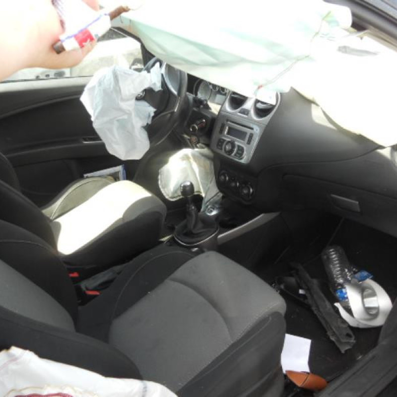 Etrier avant gauche (freinage) ALFA ROMEO MITO Photo n°5