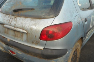 Etrier avant gauche (freinage) PEUGEOT 206