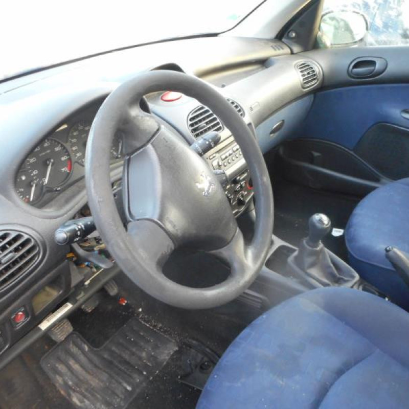 Etrier avant gauche (freinage) PEUGEOT 206 Photo n°5