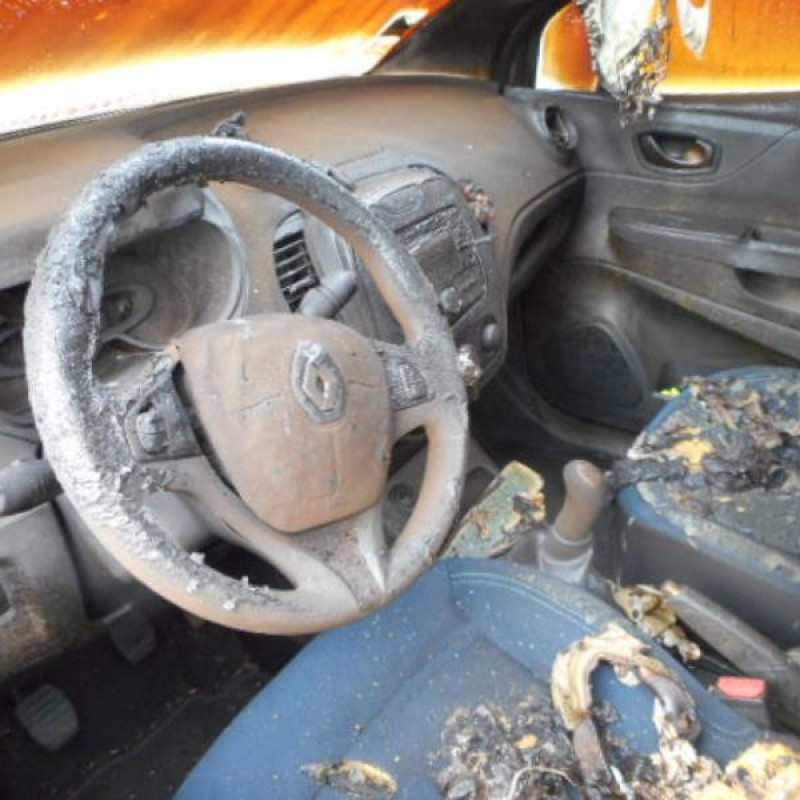 Demarreur RENAULT CAPTUR 1 Photo n°8