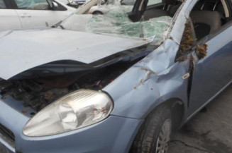 Serrure avant gauche FIAT GRANDE PUNTO