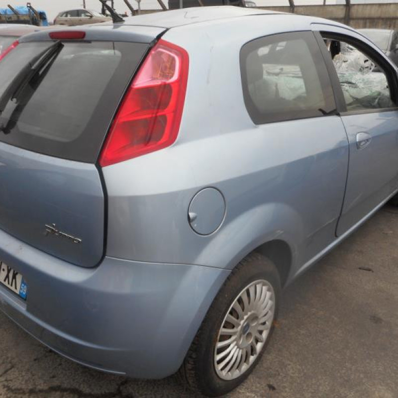 Serrure avant gauche FIAT GRANDE PUNTO Photo n°6
