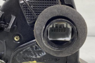 Serrure avant droit TOYOTA COROLLA 10