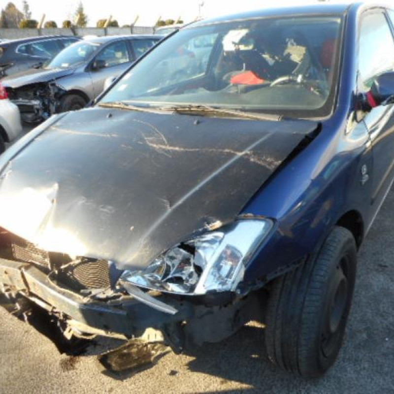 Serrure avant droit TOYOTA COROLLA 10 Photo n°4