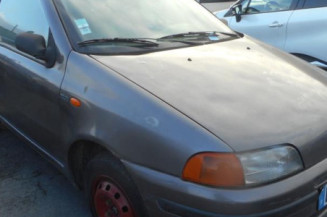 Retroviseur droit FIAT PUNTO 1
