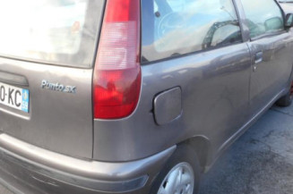 Retroviseur droit FIAT PUNTO 1