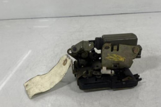 Serrure arriere droit RENAULT CLIO 1