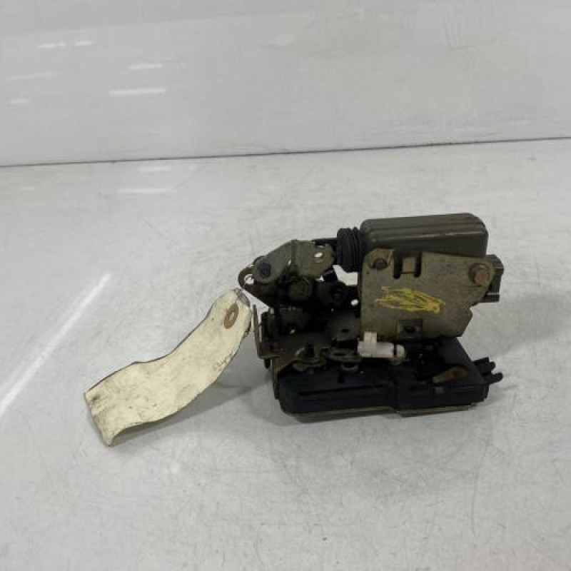 Serrure arriere droit RENAULT CLIO 1 Photo n°3